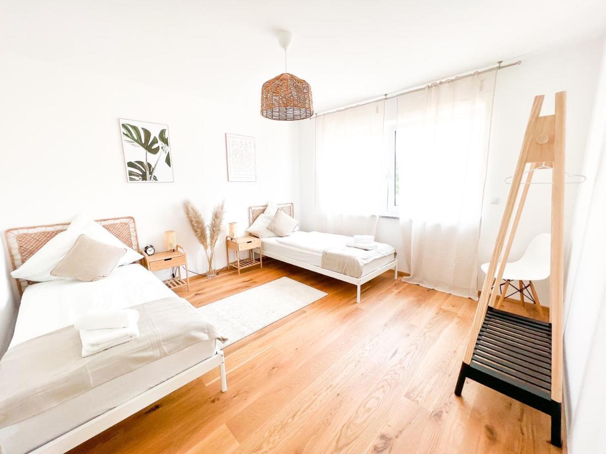 Sunset Club - Suite L Balkon - Kueche - Parkplatz 梅明根 外观 照片